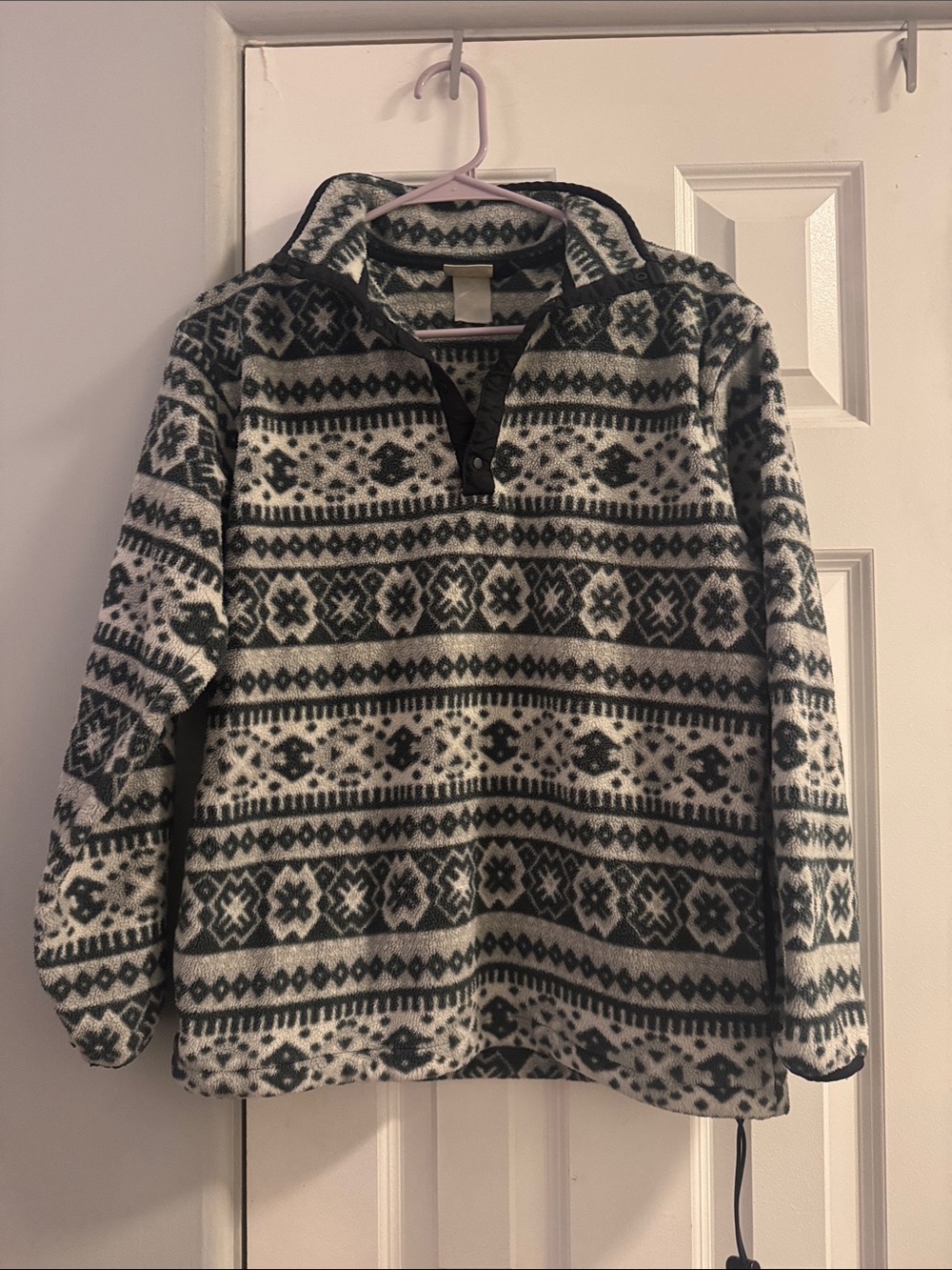 Vintage L.L. Bean Women's White and Dark Grey Fleece Pullover